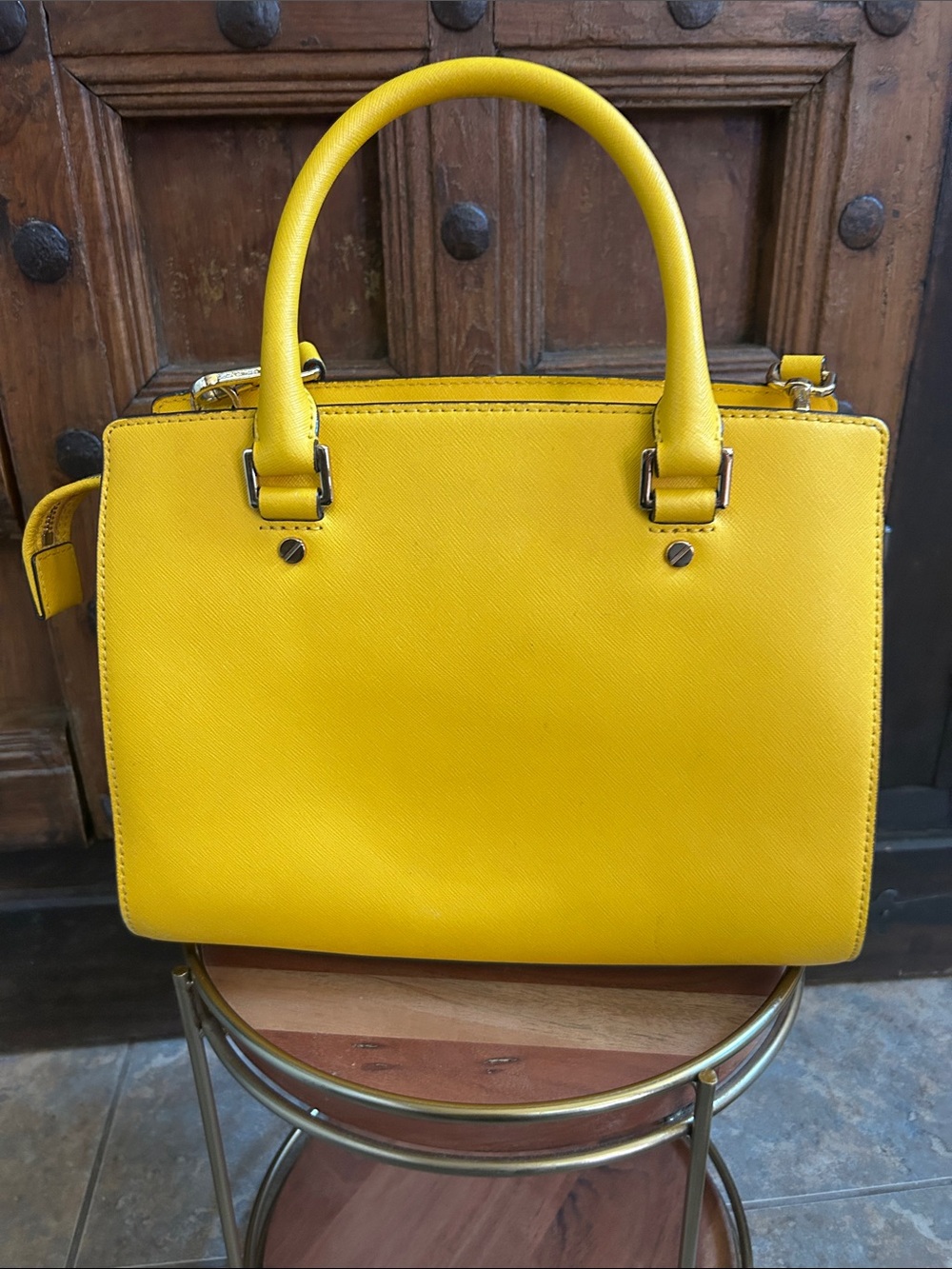 MICHAEL Michael Kors Selma satchel in yellow saffiano leather crossbody, EUC - Picture 6 of 12